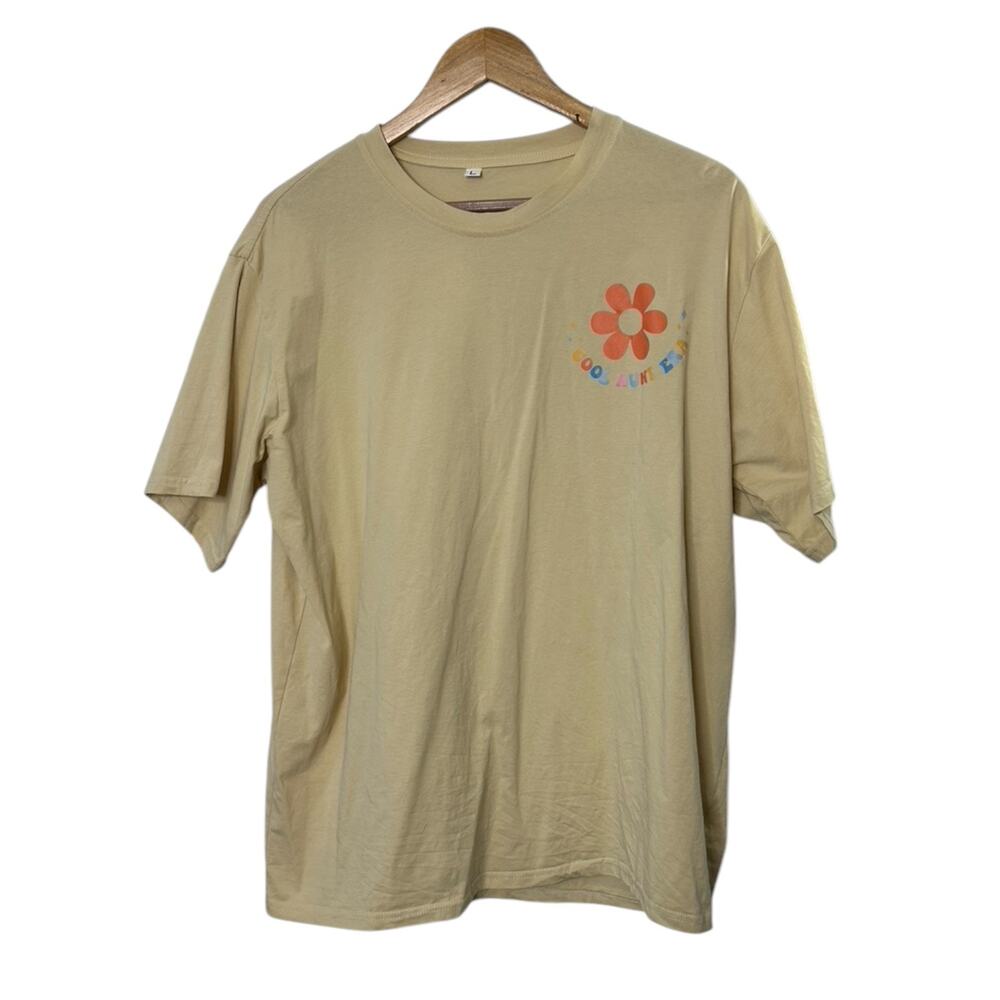 In My Aunt Era Beige T-Shirt Cool Aunts Club Short Sleeve Shirt Women's Large